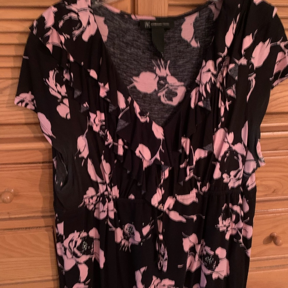Floral Black and Pink Women's Top